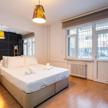 Central Stylish House In Gayrettepe Apartment Istanbul